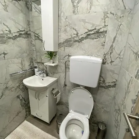 Apartman Nada Slavonski Brod Exterior photo
